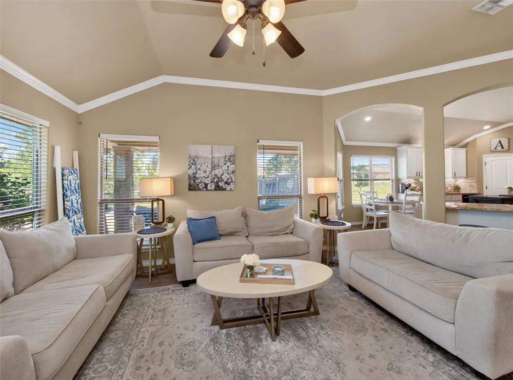 213 Sarahs Lane Liberty Hill, TX 78642