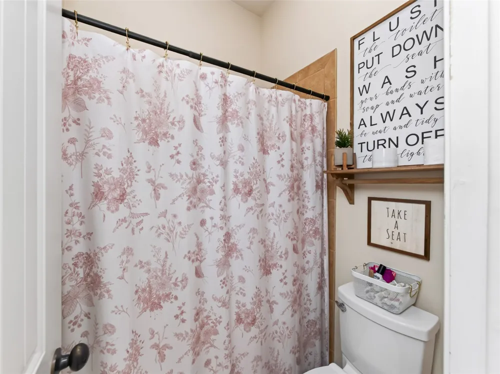 213 Sarahs Lane Liberty Hill, TX 78642