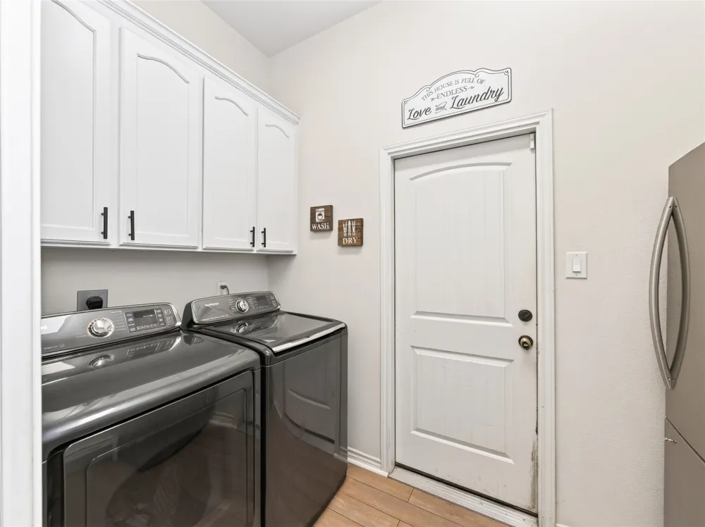 213 Sarahs Lane Liberty Hill, TX 78642