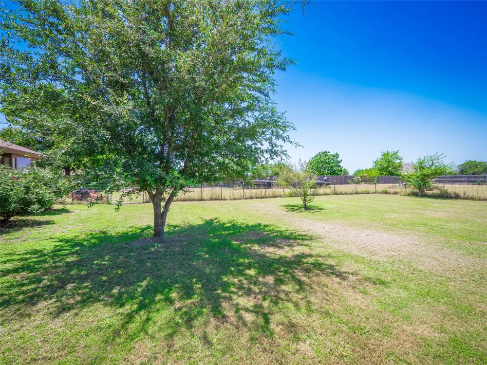 213 Sarahs Lane Liberty Hill, TX 78642