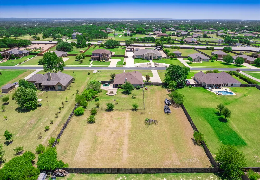 213 Sarahs Lane Liberty Hill, TX 78642