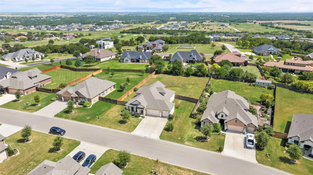 1527 Mountain Crest Cove Salado, TX 76571