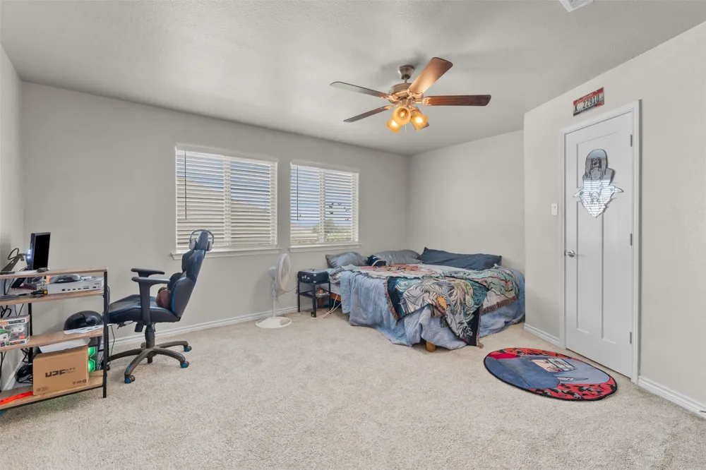 1527 Mountain Crest Cove Salado, TX 76571