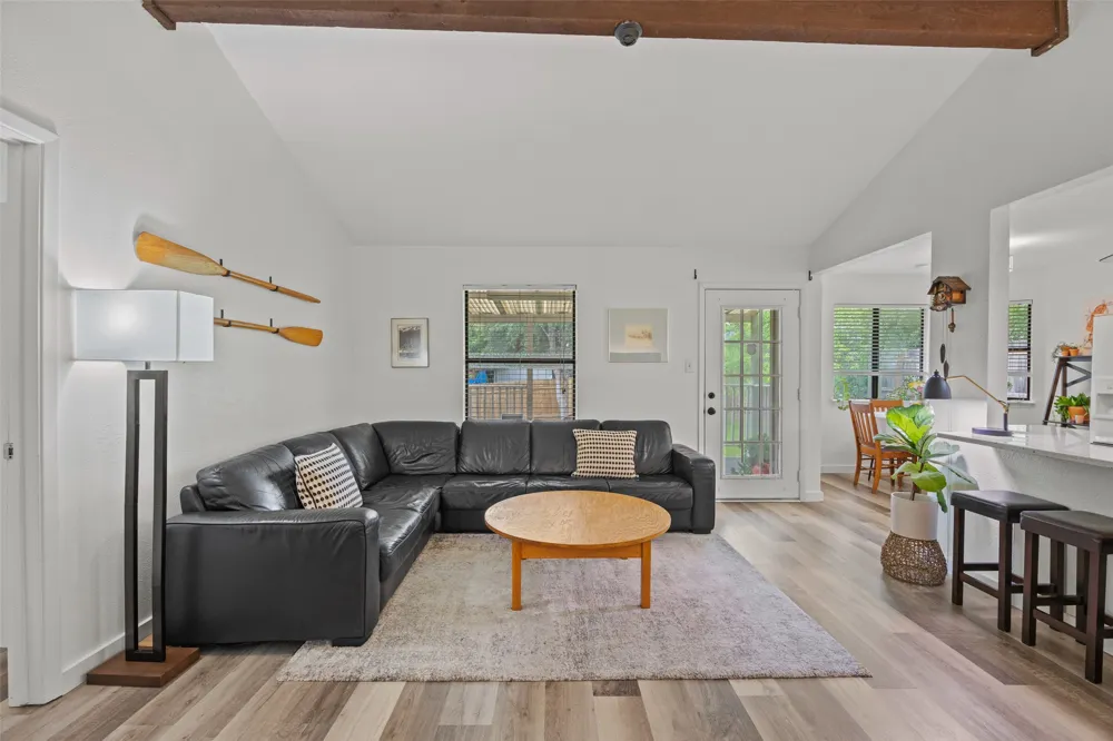 5506 S Pleasant Valley Road Austin, TX 78744