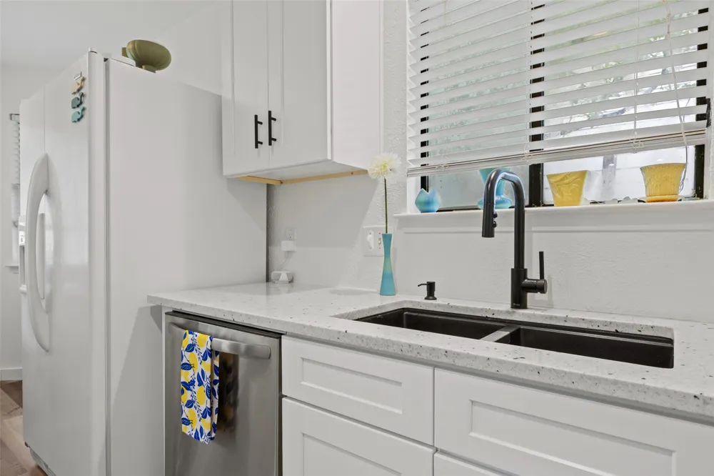5506 S Pleasant Valley Road Austin, TX 78744