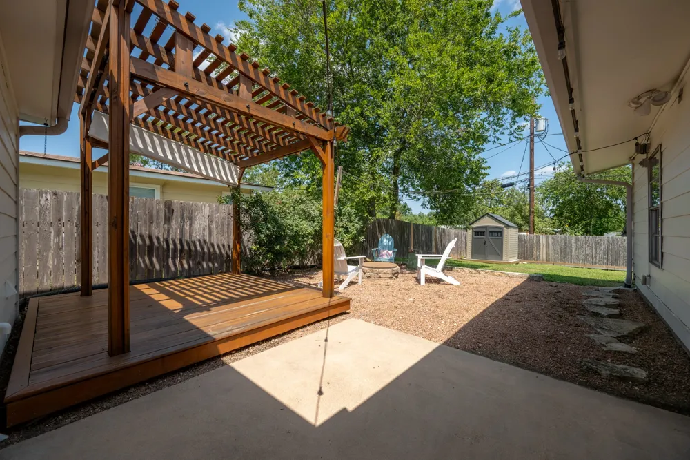 8417 Maine Drive Austin, TX 78758