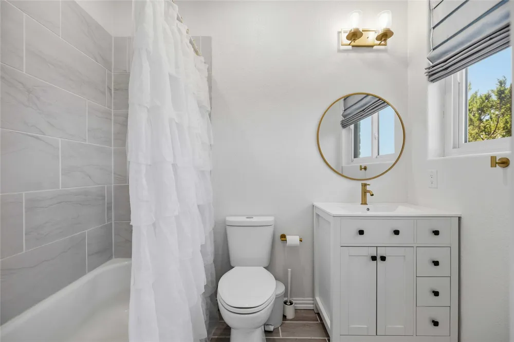 3400 Serene Hills Court Austin, TX 78738