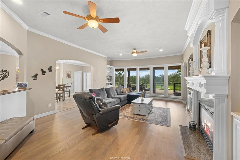 4845 County Road 119 Caldwell, TX 77836