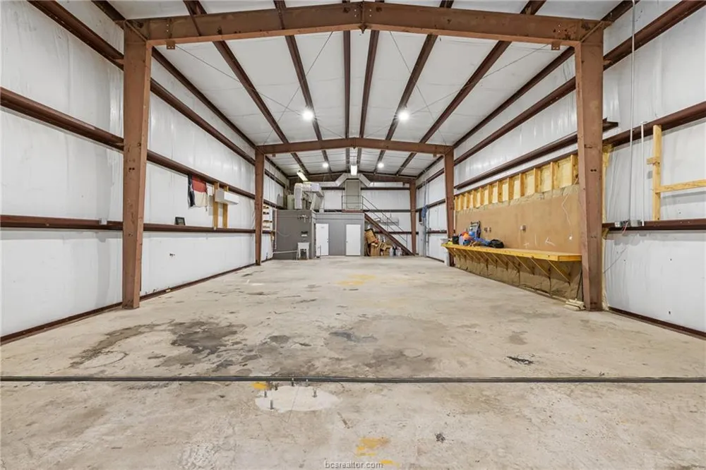 4845 County Road 119 Caldwell, TX 77836