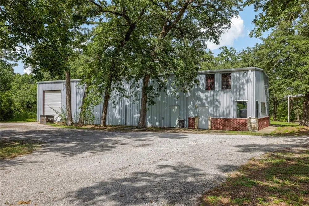 4845 County Road 119 Caldwell, TX 77836