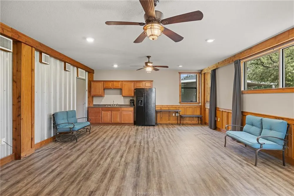4845 County Road 119 Caldwell, TX 77836
