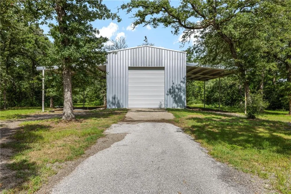 4845 County Road 119 Caldwell, TX 77836