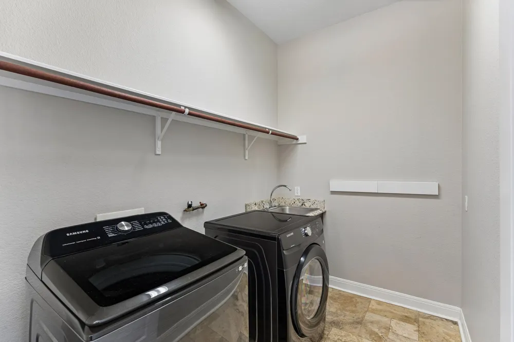 11813 Eagles Glen Drive Austin, TX 78732