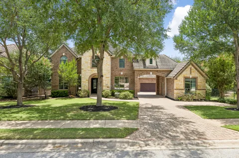 11813 Eagles Glen Drive