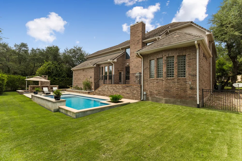 11813 Eagles Glen Drive Austin, TX 78732
