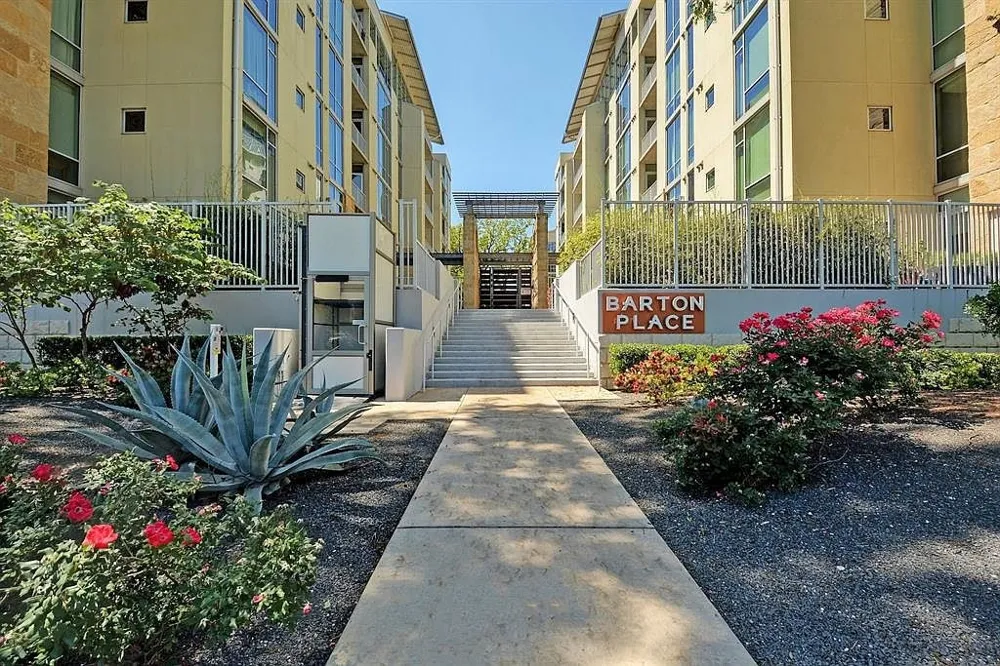 1600 Barton Springs Road #1503 Austin, TX 78704