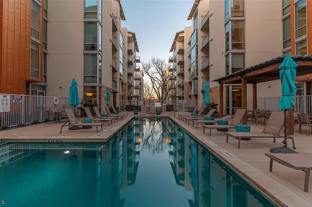 1600 Barton Springs Road #1503 Austin, TX 78704