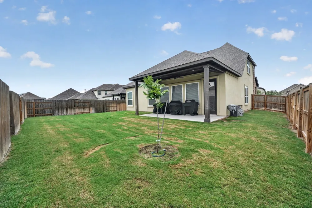 17817 Clairess Lane Manor, TX 78653