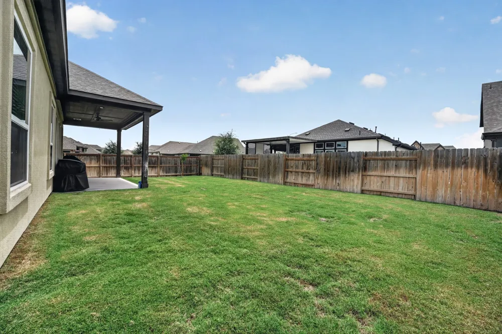 17817 Clairess Lane Manor, TX 78653