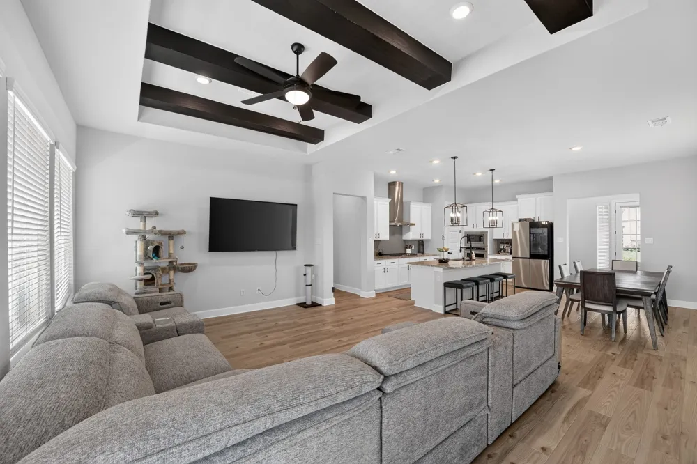 17817 Clairess Lane Manor, TX 78653