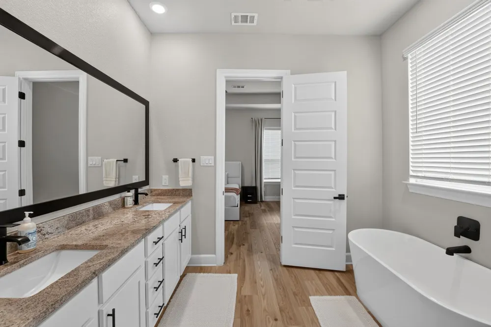 17817 Clairess Lane Manor, TX 78653