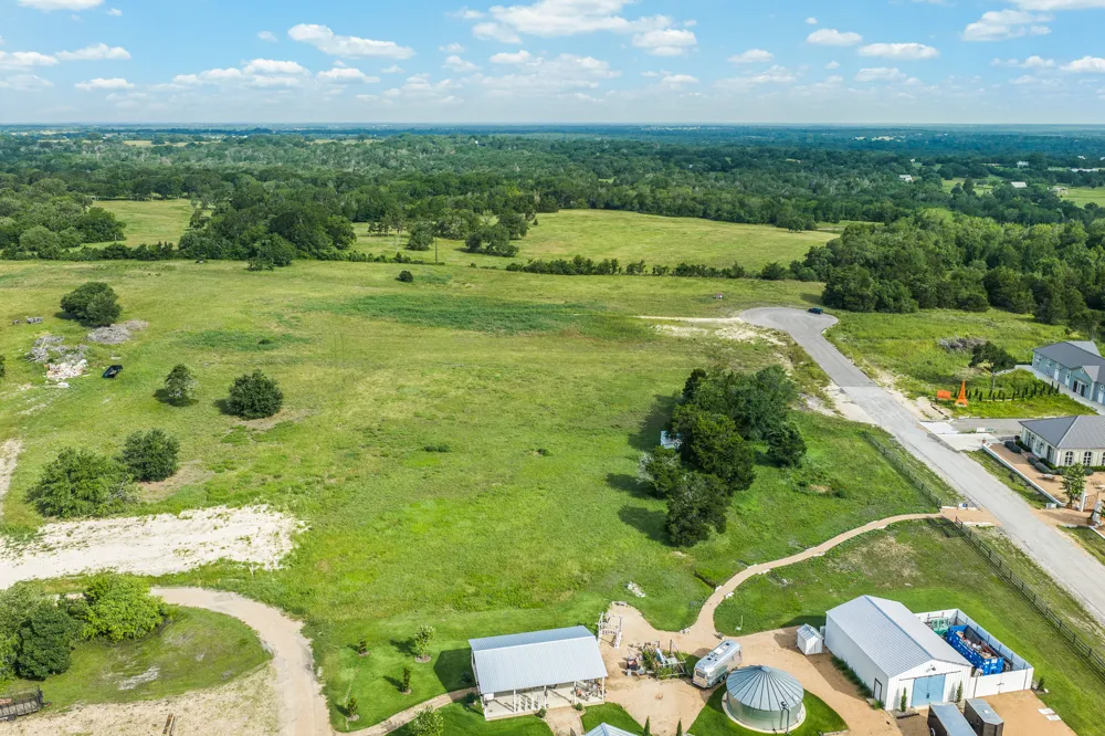 109 Compound Lane Round Top, TX 78954