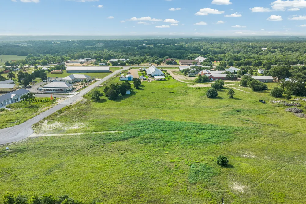 109 Compound Lane Round Top, TX 78954