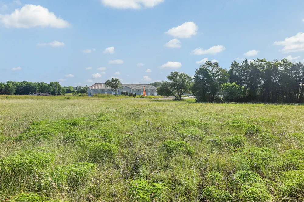 109 Compound Lane Round Top, TX 78954
