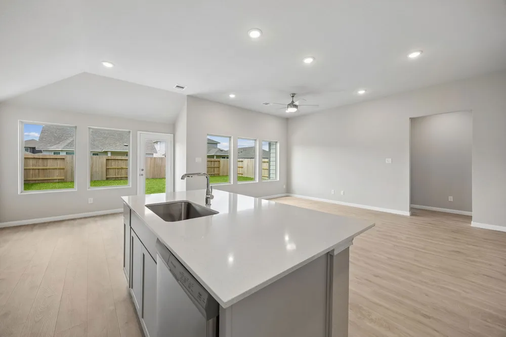 4729 Bridwell Austin, TX 78754
