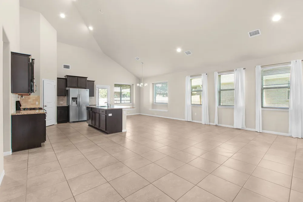2437 Lyla Lane Leander, TX 78641