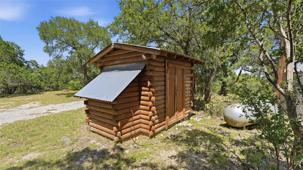 800 Woodcreek Ranch Road Wimberley, TX 78676