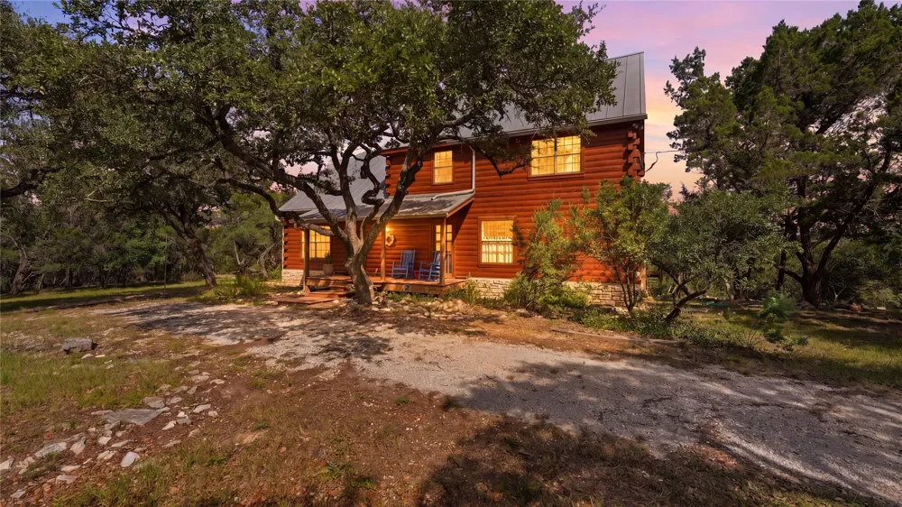 800 Woodcreek Ranch Road Wimberley, TX 78676