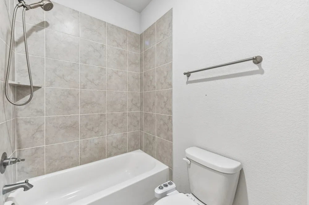2213 Stampede Drive Leander, TX 78641