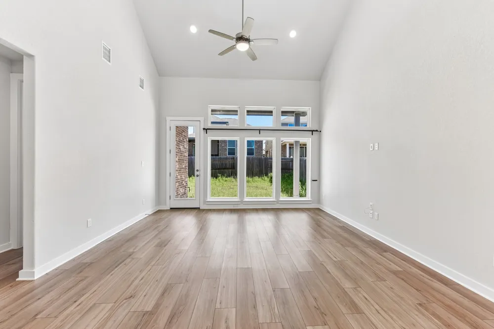 2213 Stampede Drive Leander, TX 78641