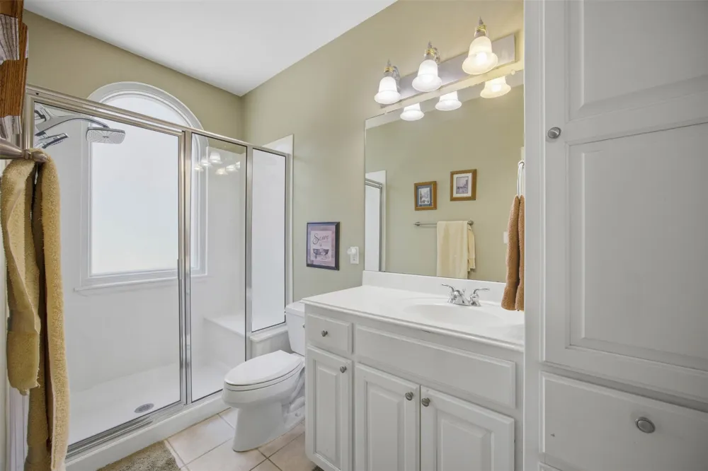 197 Elm Wood Drive Elgin, TX 78621