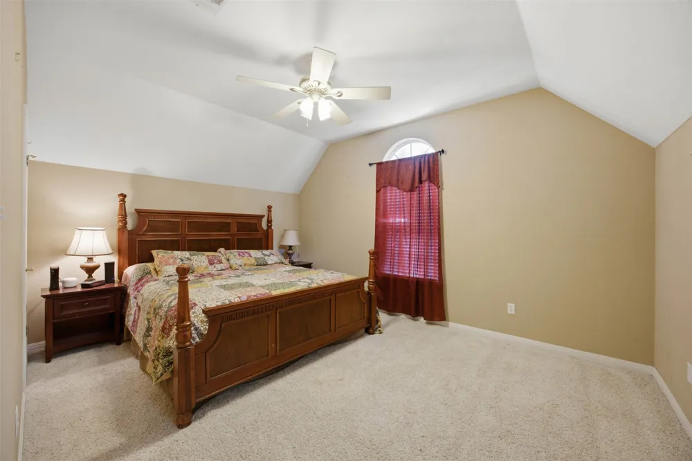 197 Elm Wood Drive Elgin, TX 78621