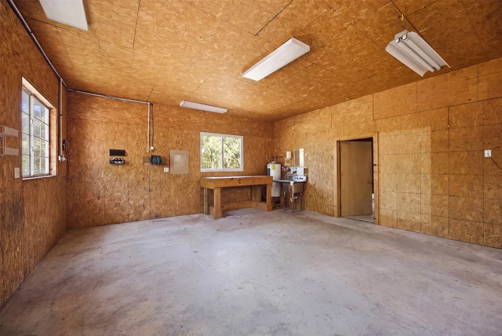 197 Elm Wood Drive Elgin, TX 78621
