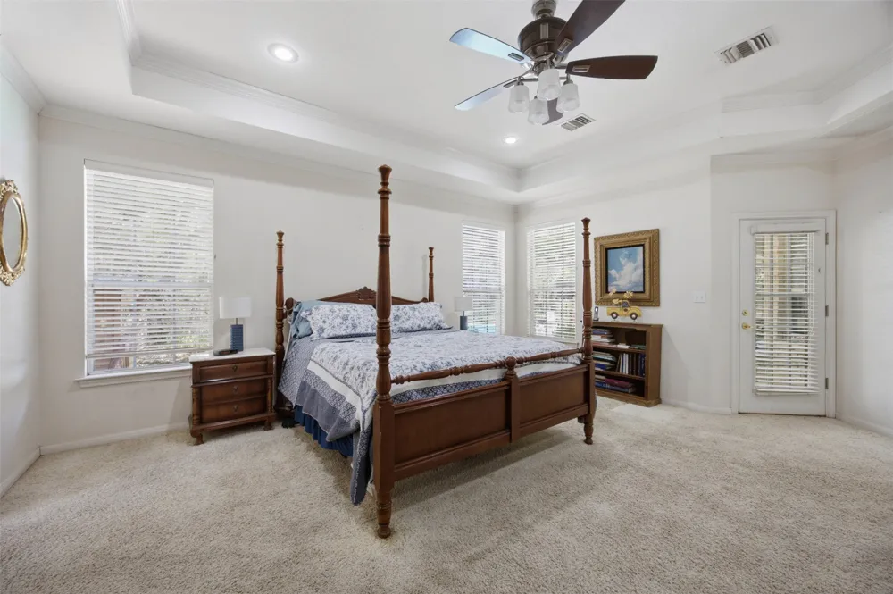 197 Elm Wood Drive Elgin, TX 78621