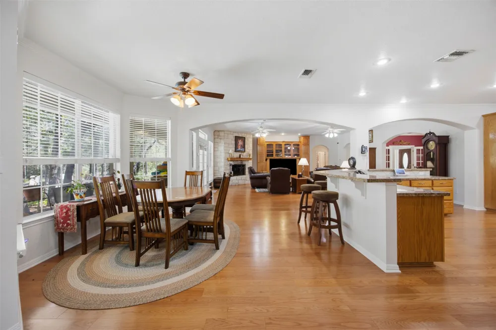 197 Elm Wood Drive Elgin, TX 78621