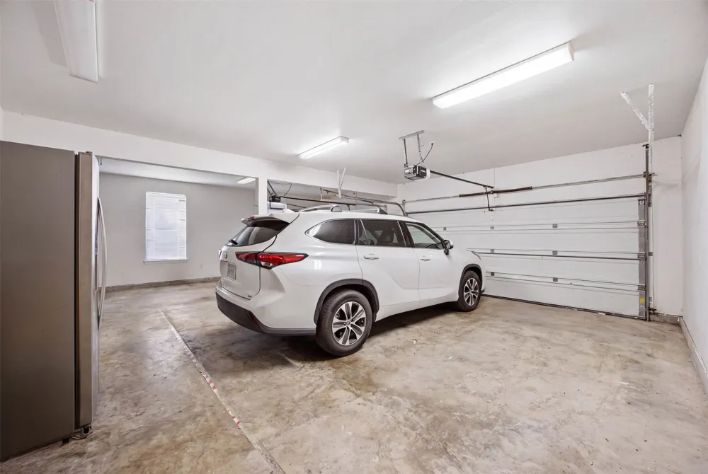 197 Elm Wood Drive Elgin, TX 78621