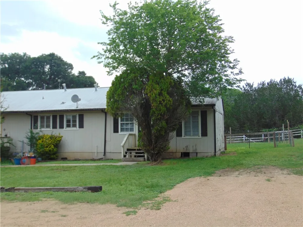 101 Darden Hill Road #H Driftwood, TX 78619