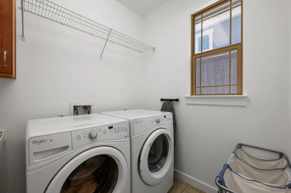 2208 Schriber Street #B Austin, TX 78704