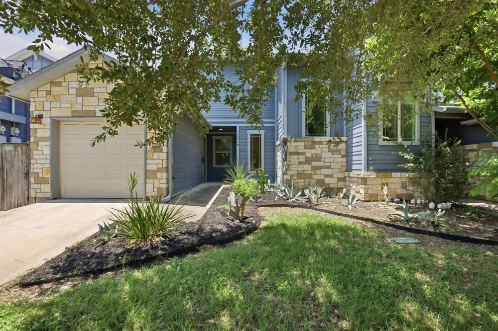 2208 Schriber Street #B Austin, TX 78704