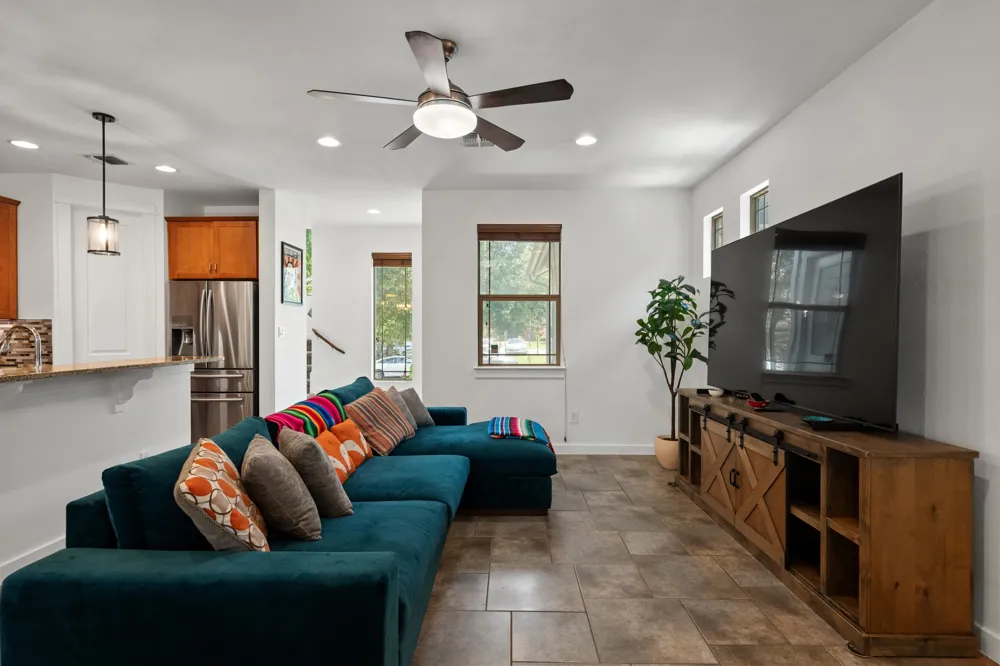 2208 Schriber Street #B Austin, TX 78704