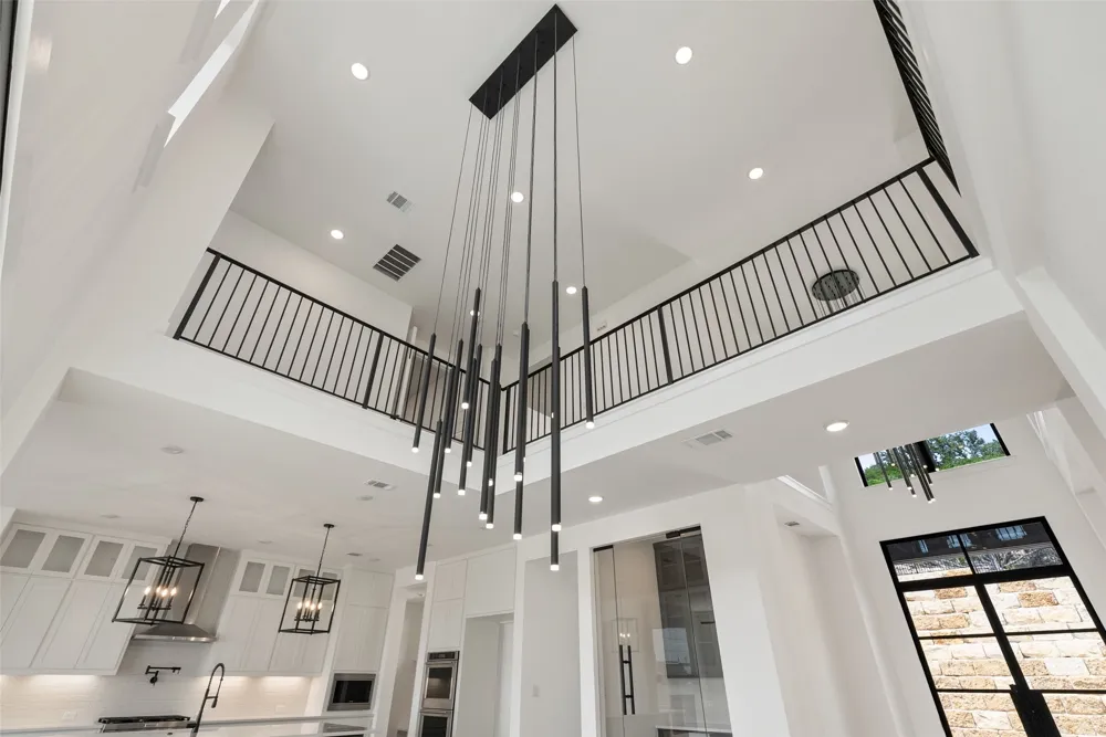 104 High View Trail Lakeway, TX 78738