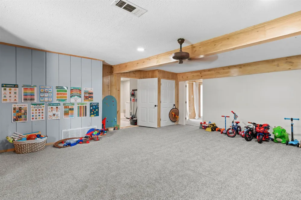 702 E Sandy Lane Little River Academy, TX 76554