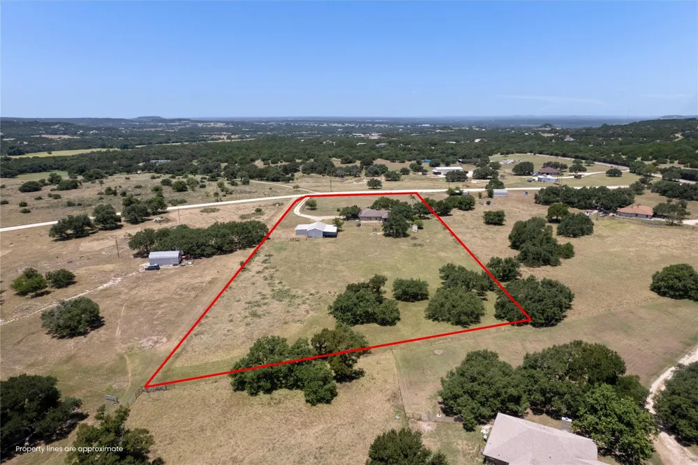 349 Seven Ranch Road Salado, TX 76571