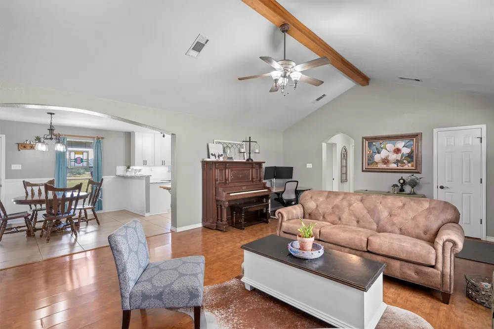 349 Seven Ranch Road Salado, TX 76571