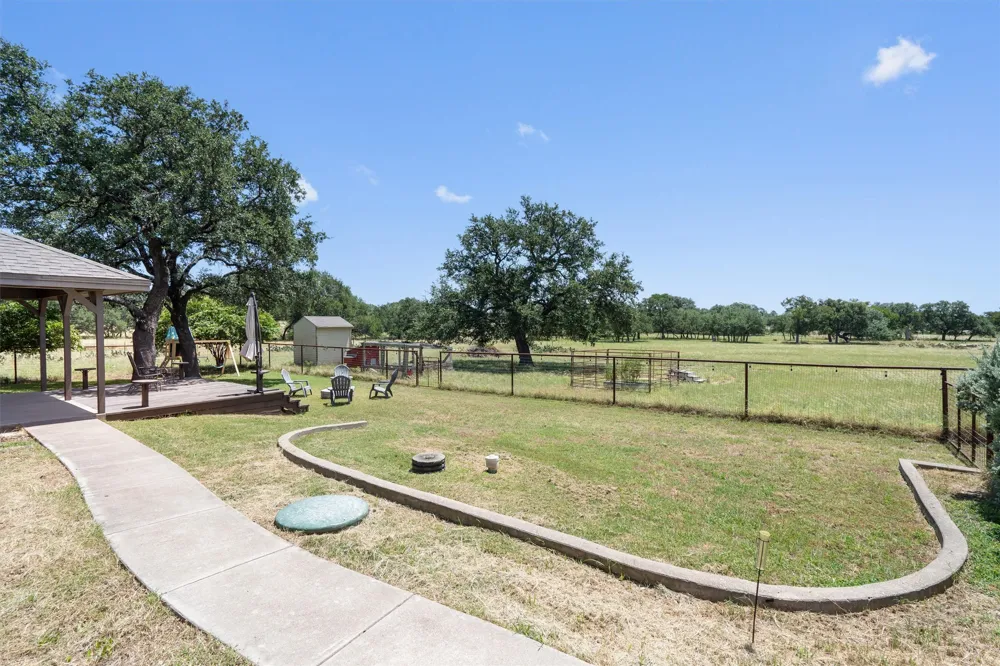 349 Seven Ranch Road Salado, TX 76571