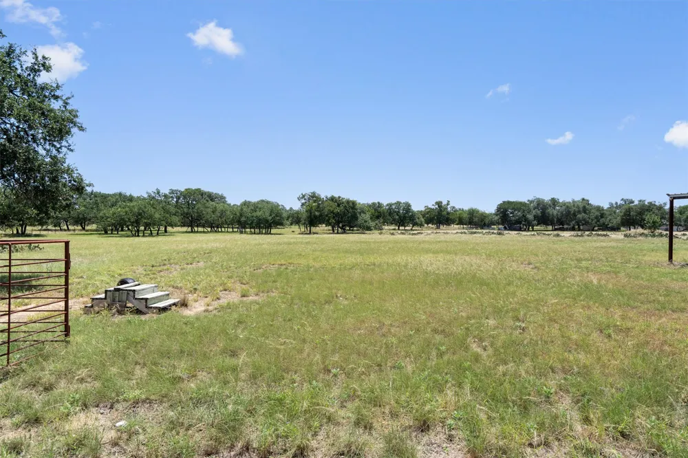 349 Seven Ranch Road Salado, TX 76571